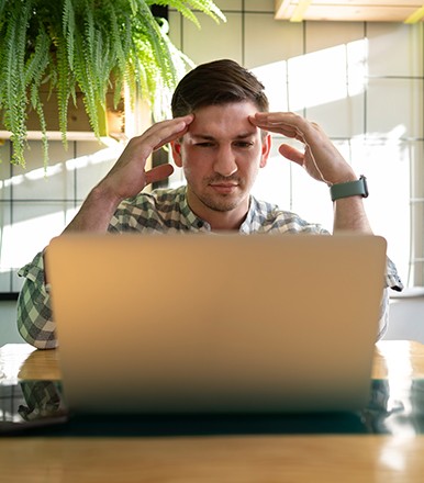 Doomscrolling and the Brain: The Science Behind Our Compulsive Need for Bad News